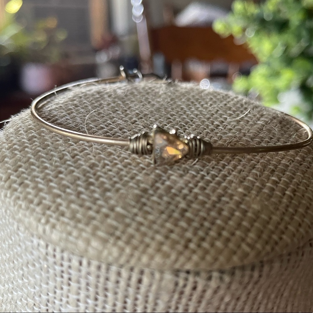 Topaz like bracelet